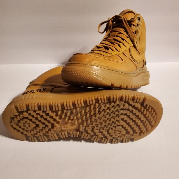Nike Air Force 1 Gore-Tex Men\'s Leather Waterproof Boot \